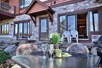 Appartamento Algonquin By Tremblant Sunstar Mont-Tremblant Esterno foto